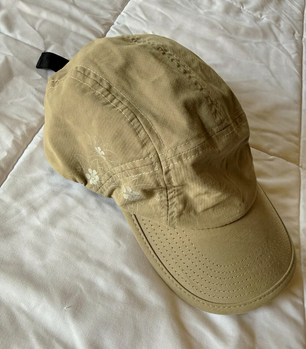 Kuhl Womens Khaki Floral Hiking Hat Outdoor Trail Adjustable Performance Cap